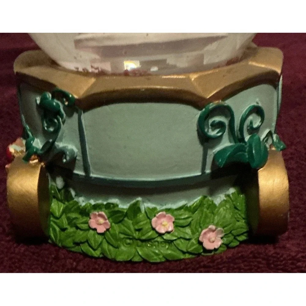 Disney Cinderella And Prince Charming Musical With Swirling Snow Globe, Tested